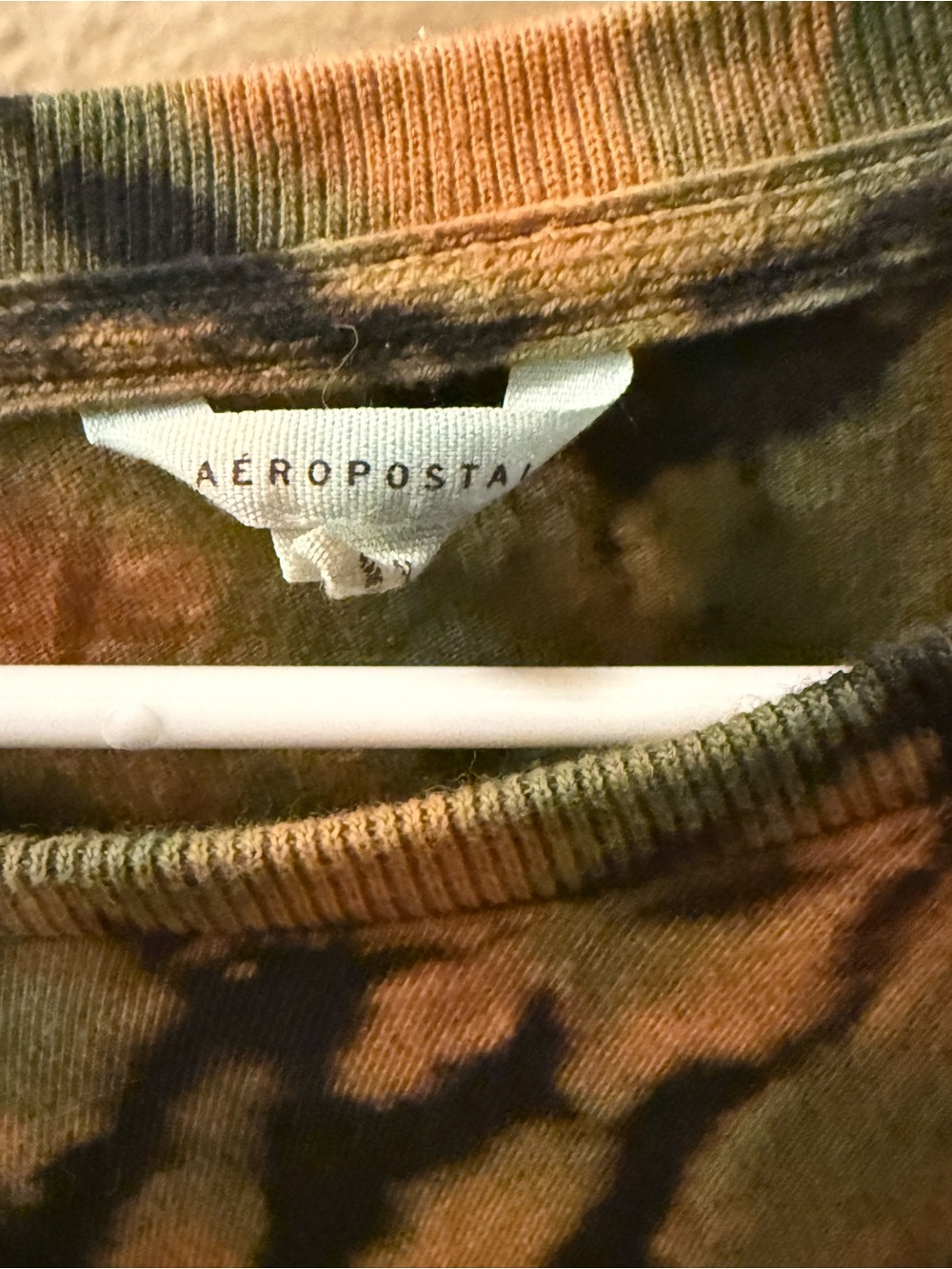 Aeropostale Tie-Dye Skirt in Green, Tan and Black - Picture 3 of 3
